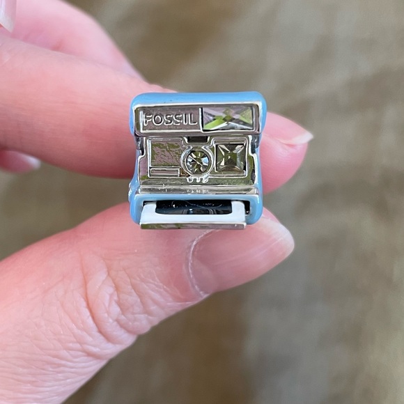 Fossil Polaroid Camera Charm - Picture 2 of 4